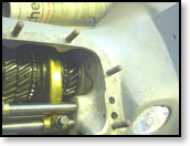 Rib case internals in smooth case gearbox